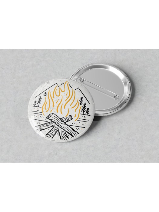 Значка с надпис Adventure Fire