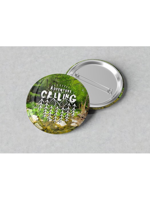 Значка с надпис The forest is calling